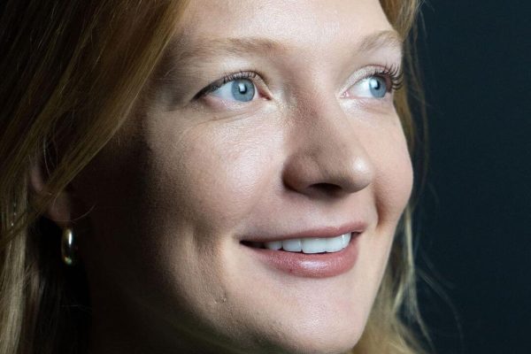 How to Maintain Veneers for a Long-Lasting, Radiant Smile at the Best Clinic in Istanbul