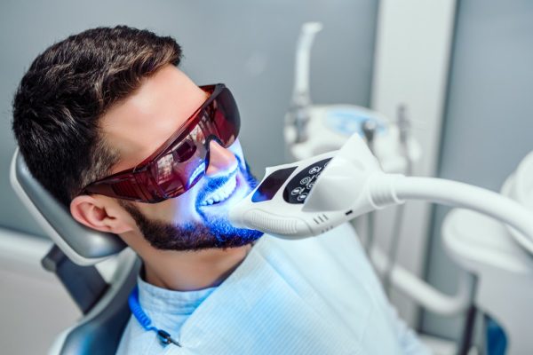 Teeth Whitening Istanbul: Achieve a Radiant Smile in the Heart of Turkey