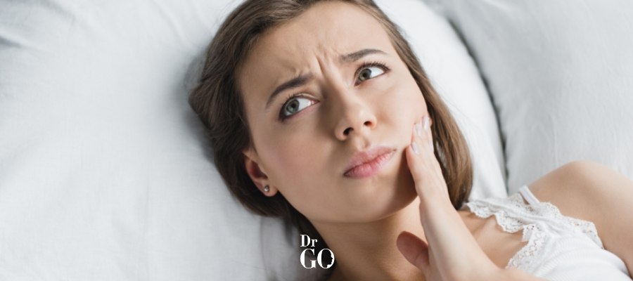 why teeth hurt more at night